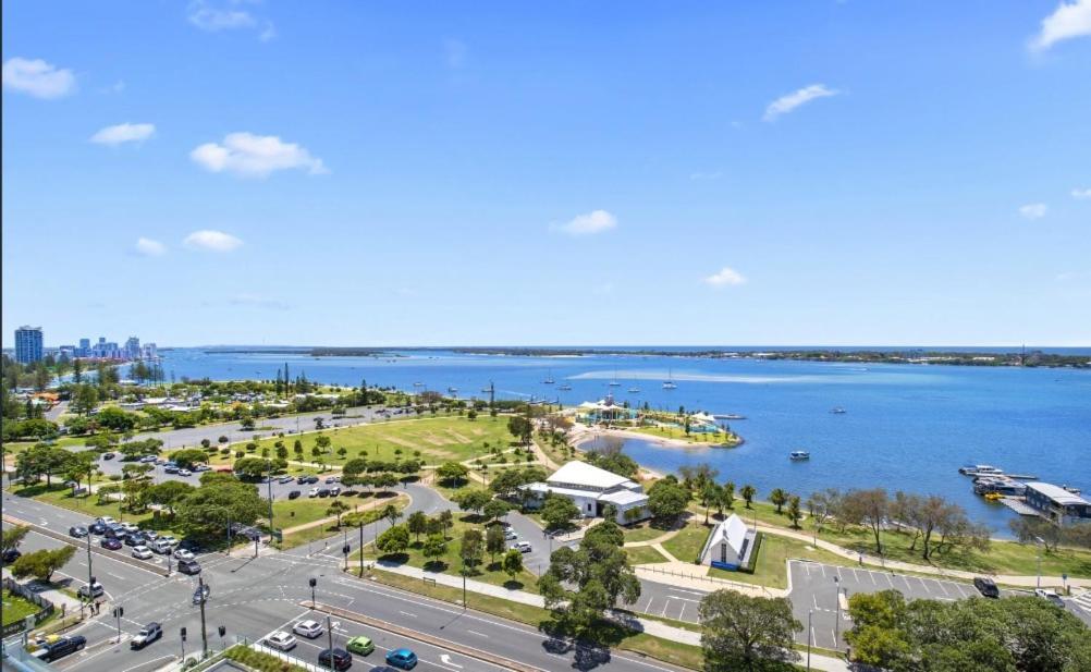 Harbour Side Resort Gold Coast Esterno foto